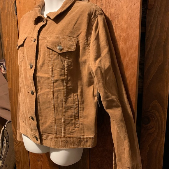 NWT**Old Navy Corduroy Shacket - Picture 6 of 16